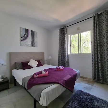 Pueblo Camelot El Castillo Appartement Manilva